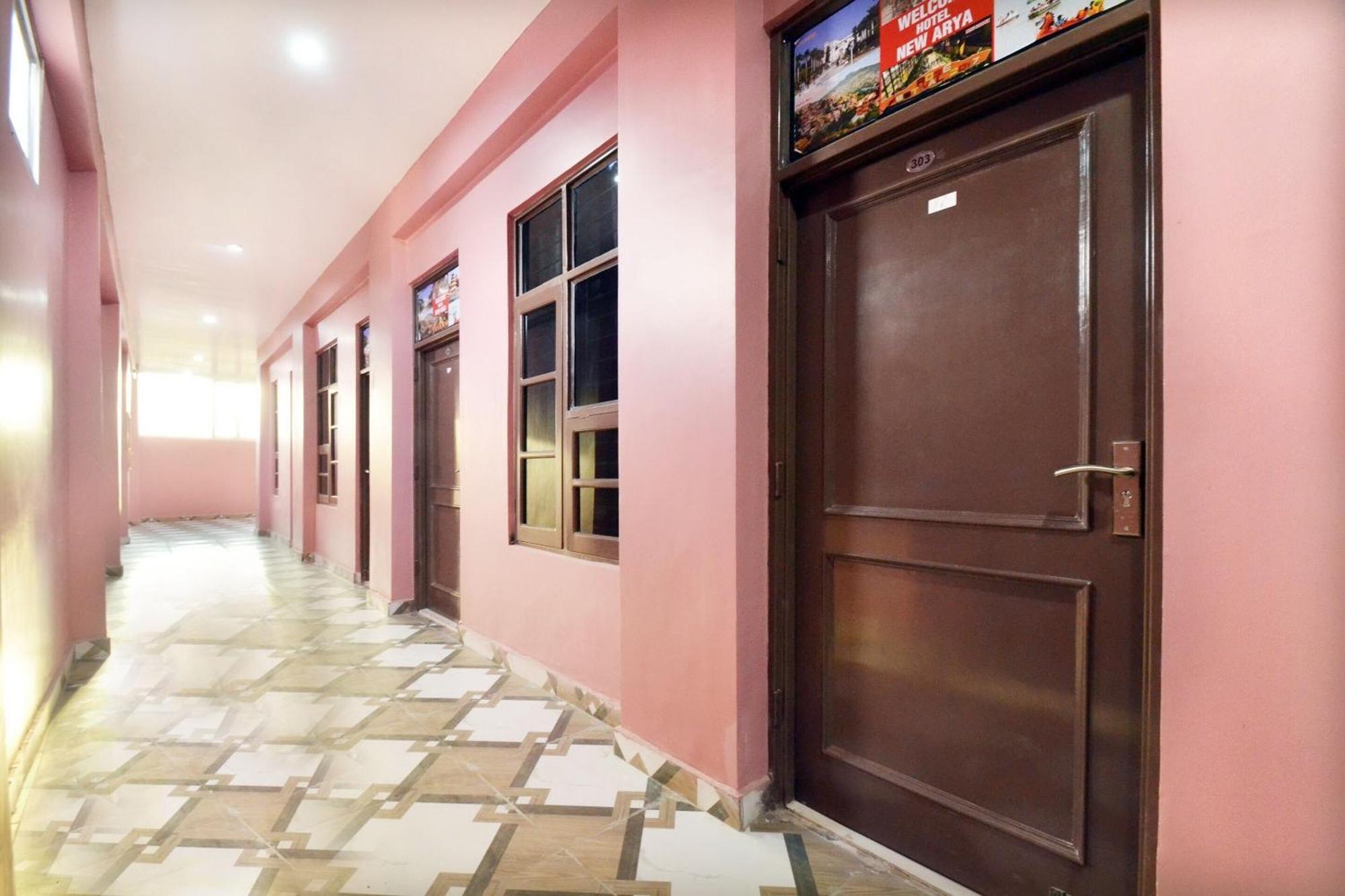 Hotel O Galaxy Nayagaon Bagian luar foto